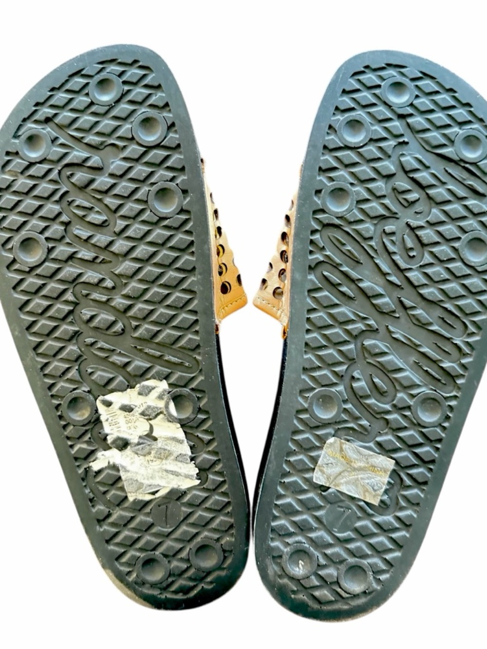 LOEFFLER RANDALL | Cat Pool Slide Snadals - Picture 4 of 5